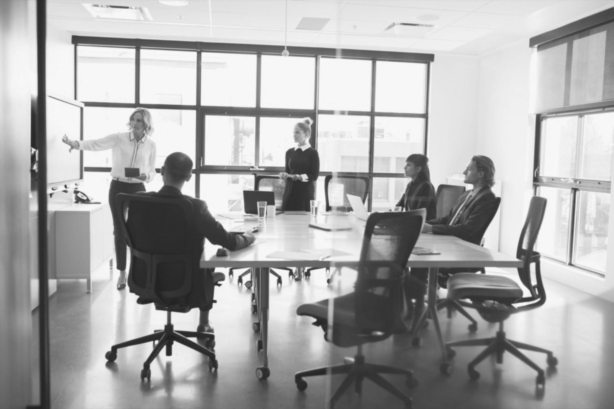 Live-Interaktion zwischen Dozent und Lernenden